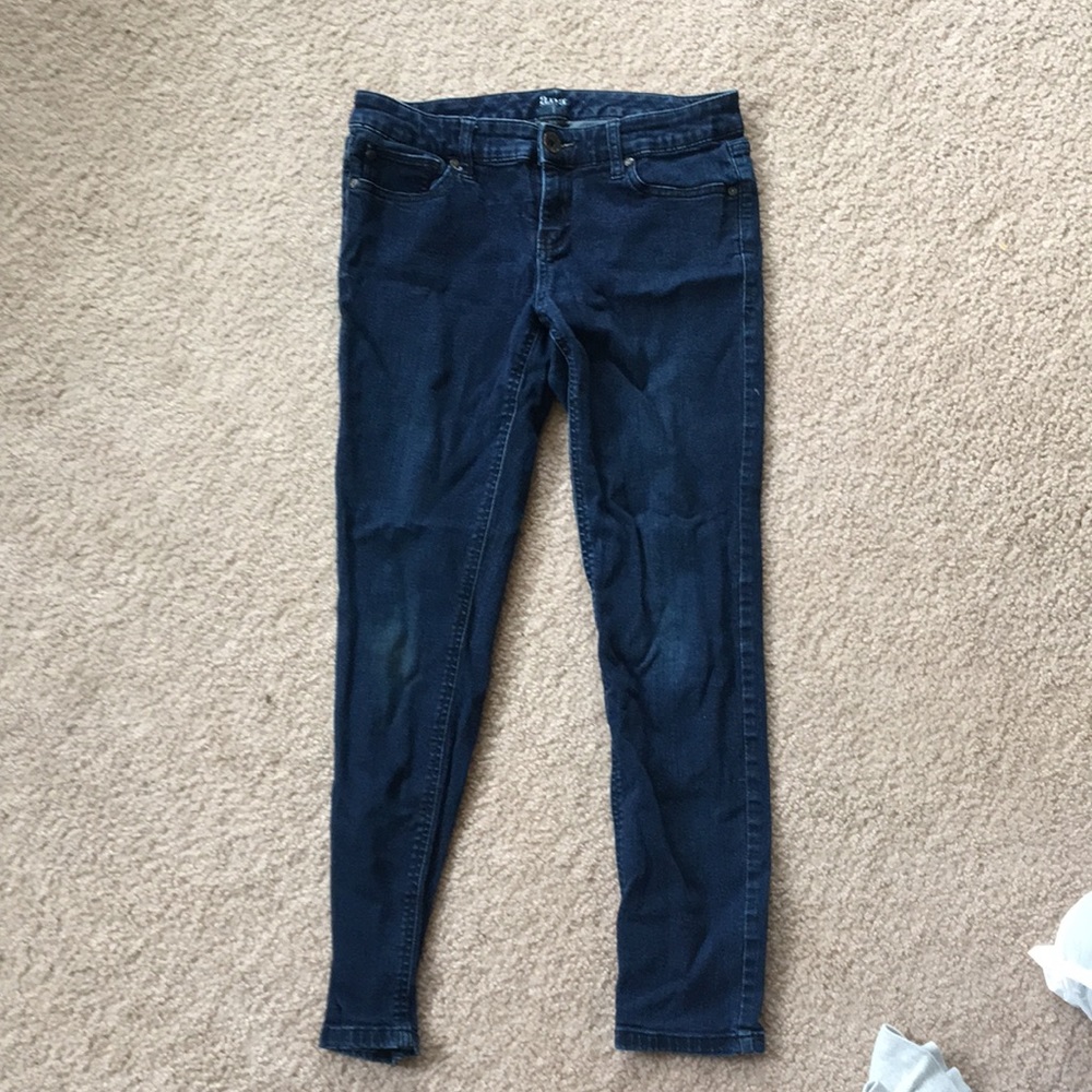 Low rise skinny jeans